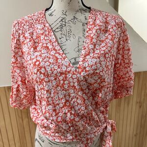 NWT Lost & Wander top